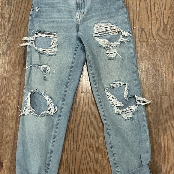 High Rise Ripped Jeans - Picture 2 of 4